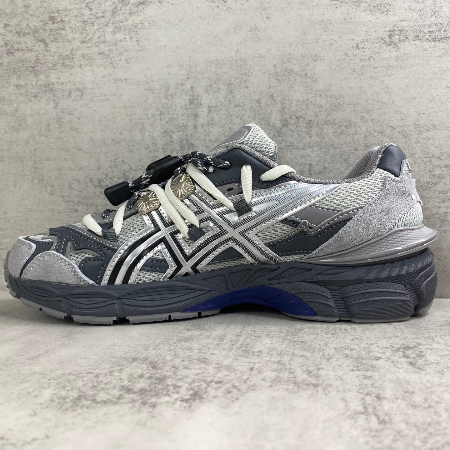 TOGA x ASICS GEL-CUMULUS 16