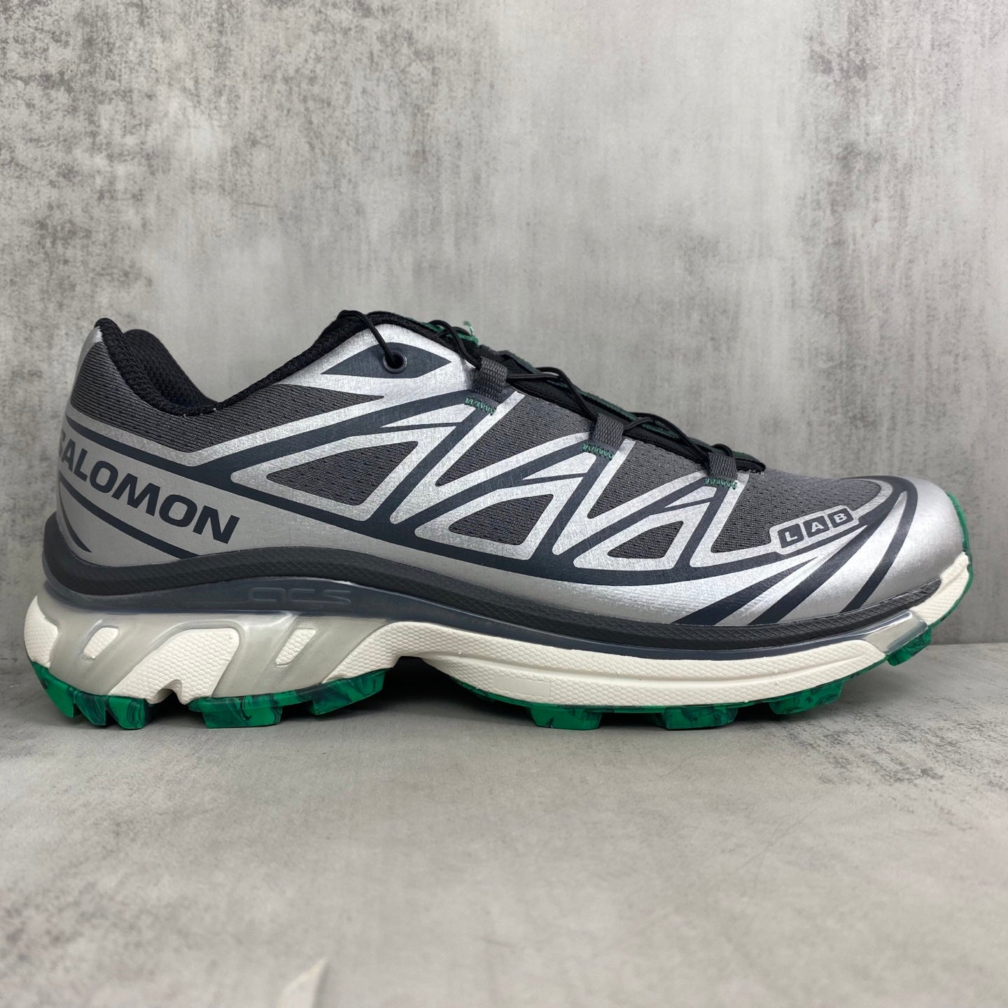 SALOMON XT-6
