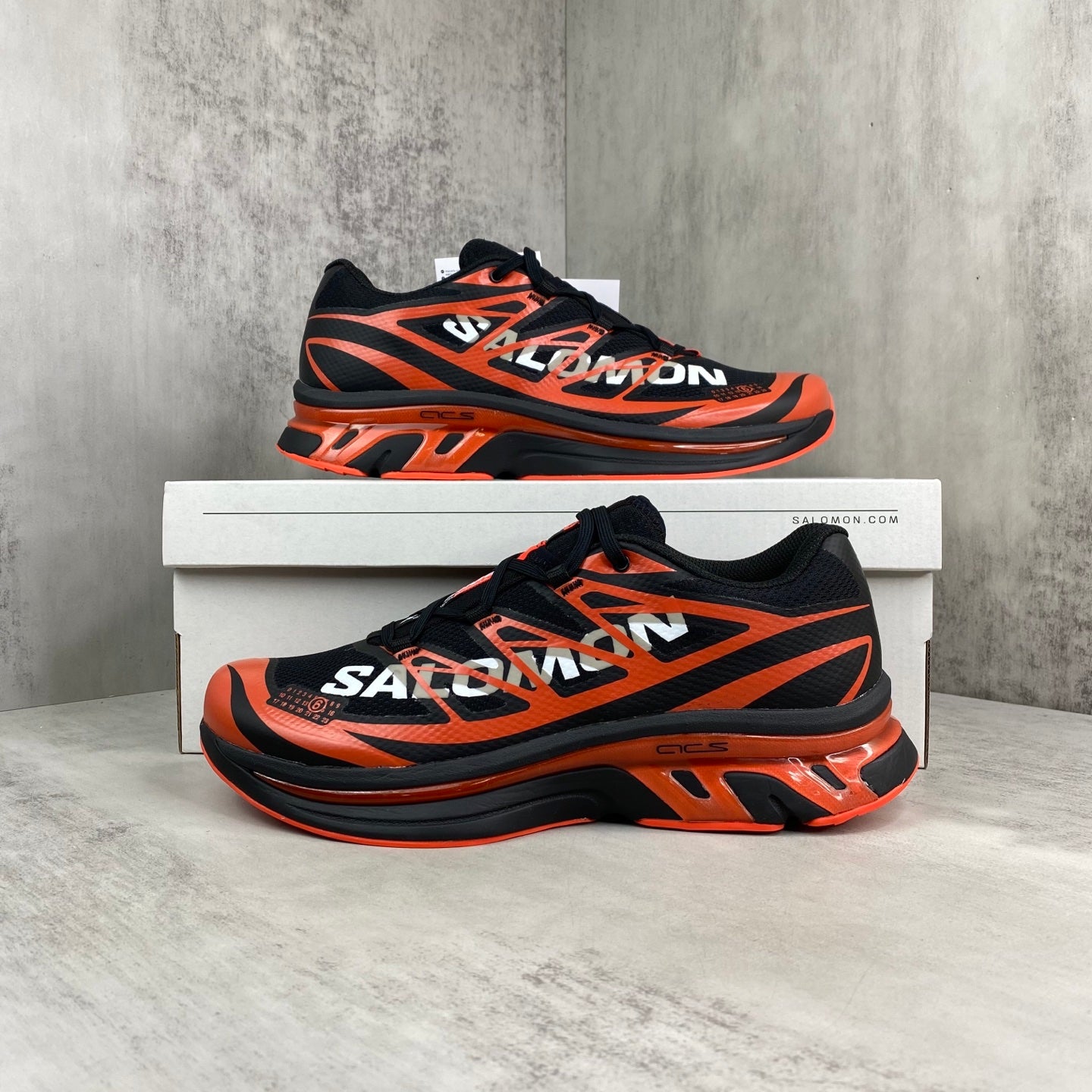 SALOMON x MAISON MARGIE XT-6 MM6