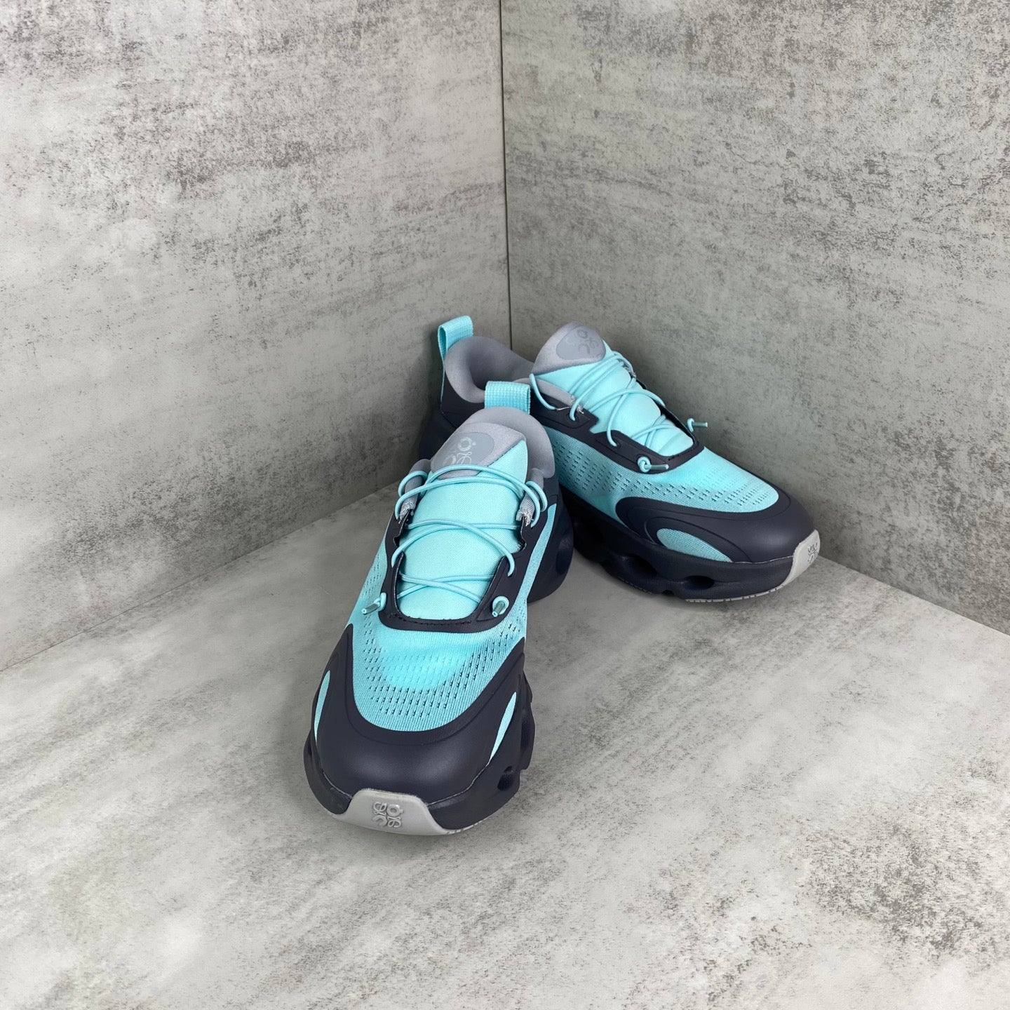 ON x LOEWE