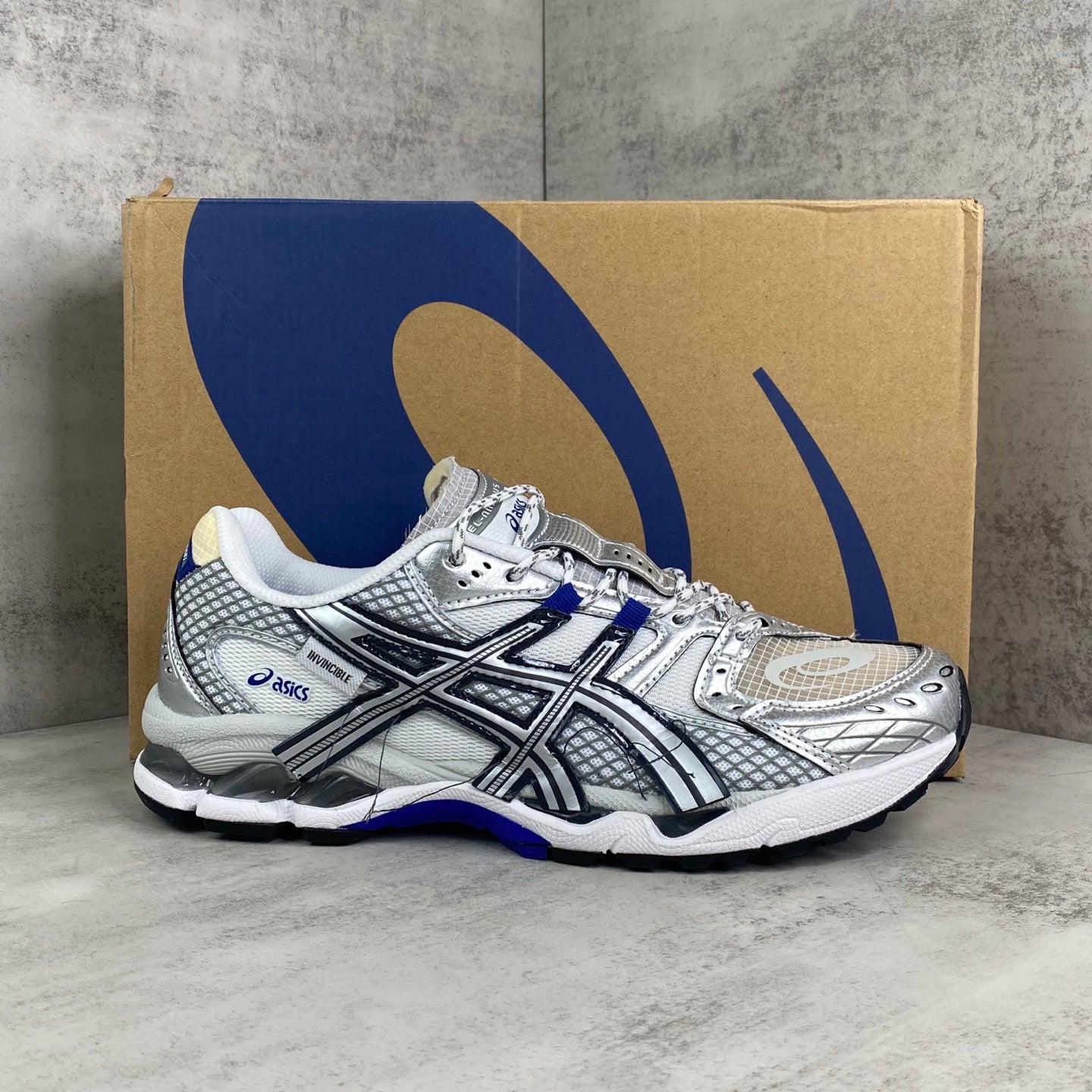 INVINCIBLE x ASICS GEL-NIMBUS 10.1