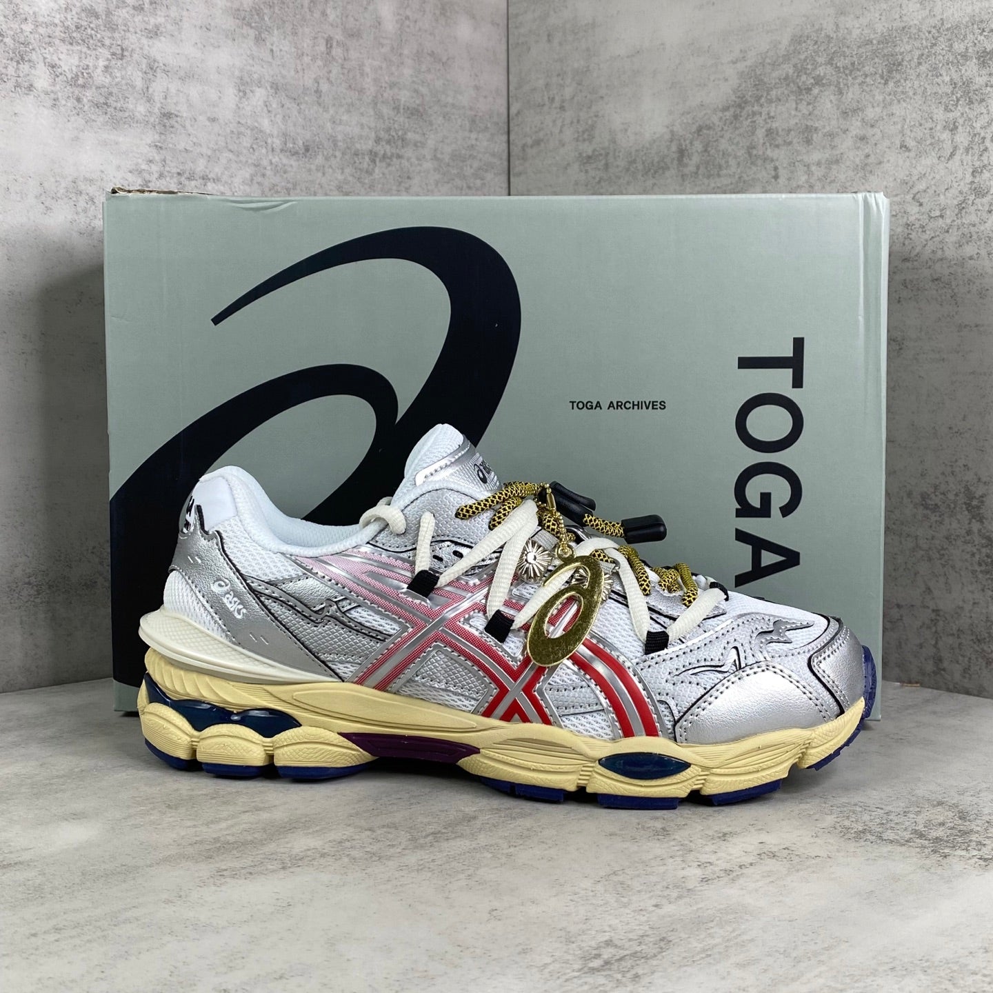 TOGA x ASICS GEL-CUMULUS 16