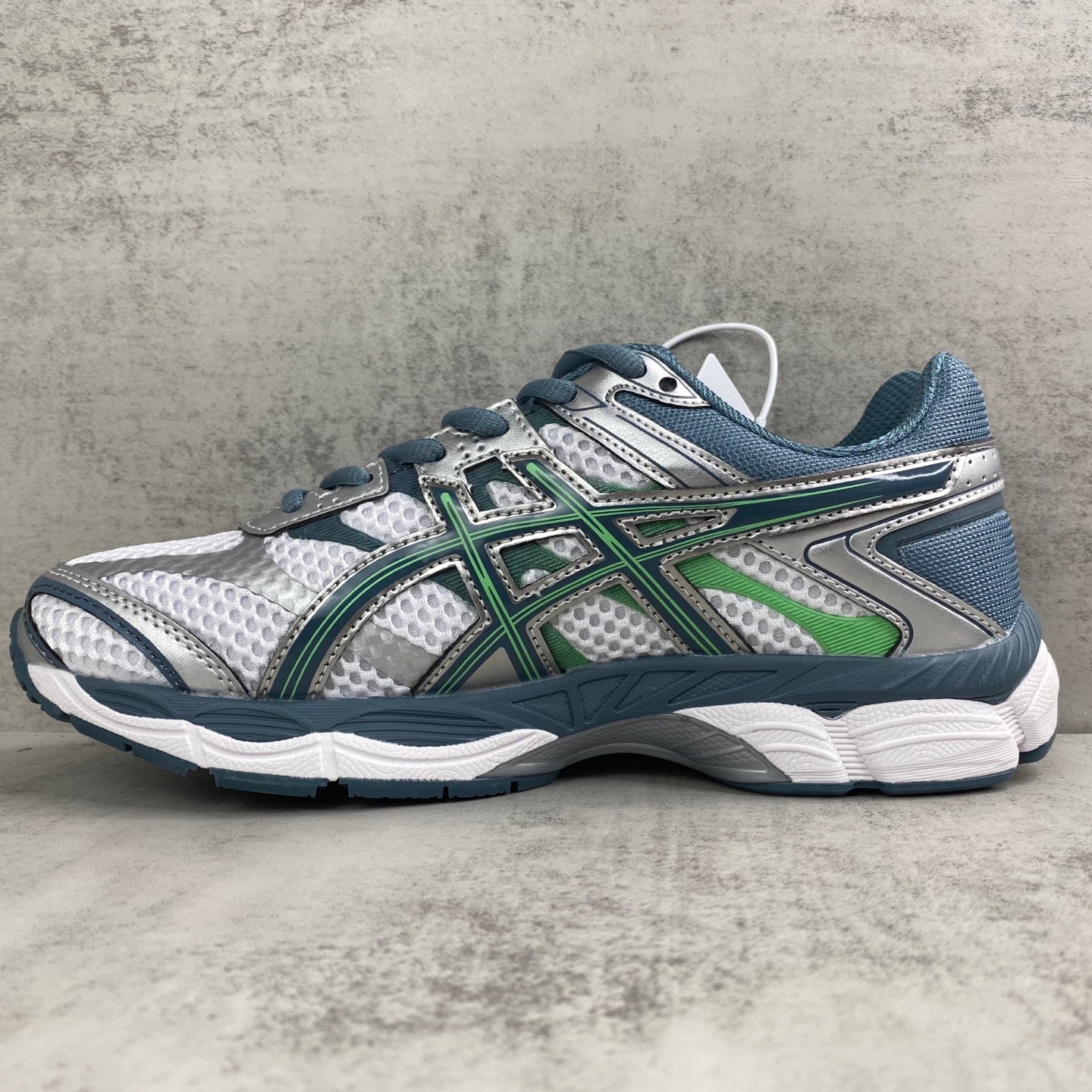 ASICS GEL-CUMULUS 16