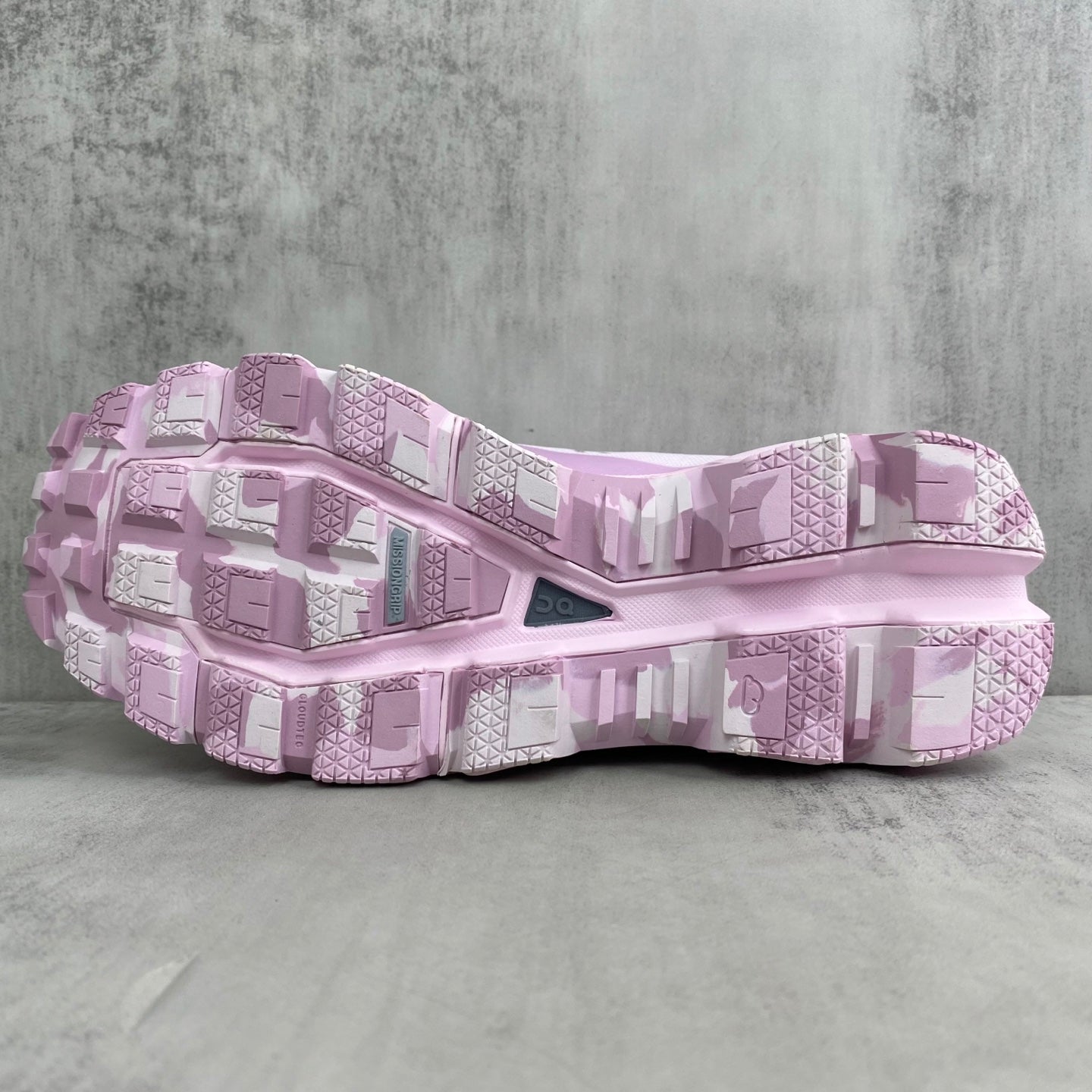 ON x LOEWE