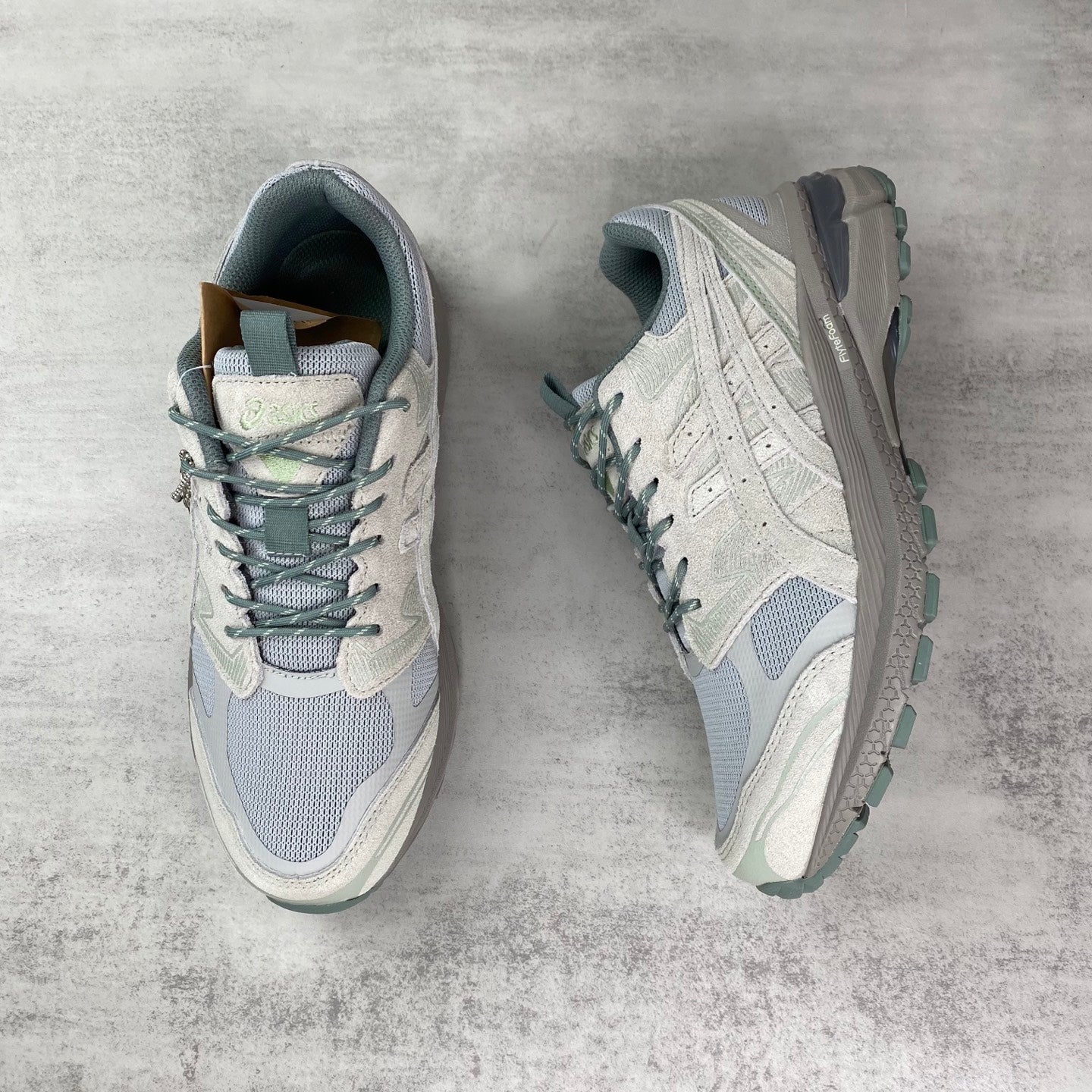 ASICS x GORE-TEX