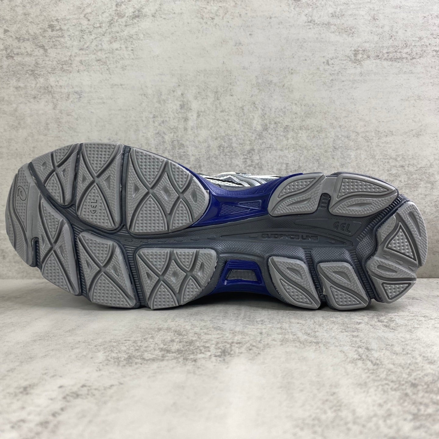 TOGA x ASICS GEL-CUMULUS 16