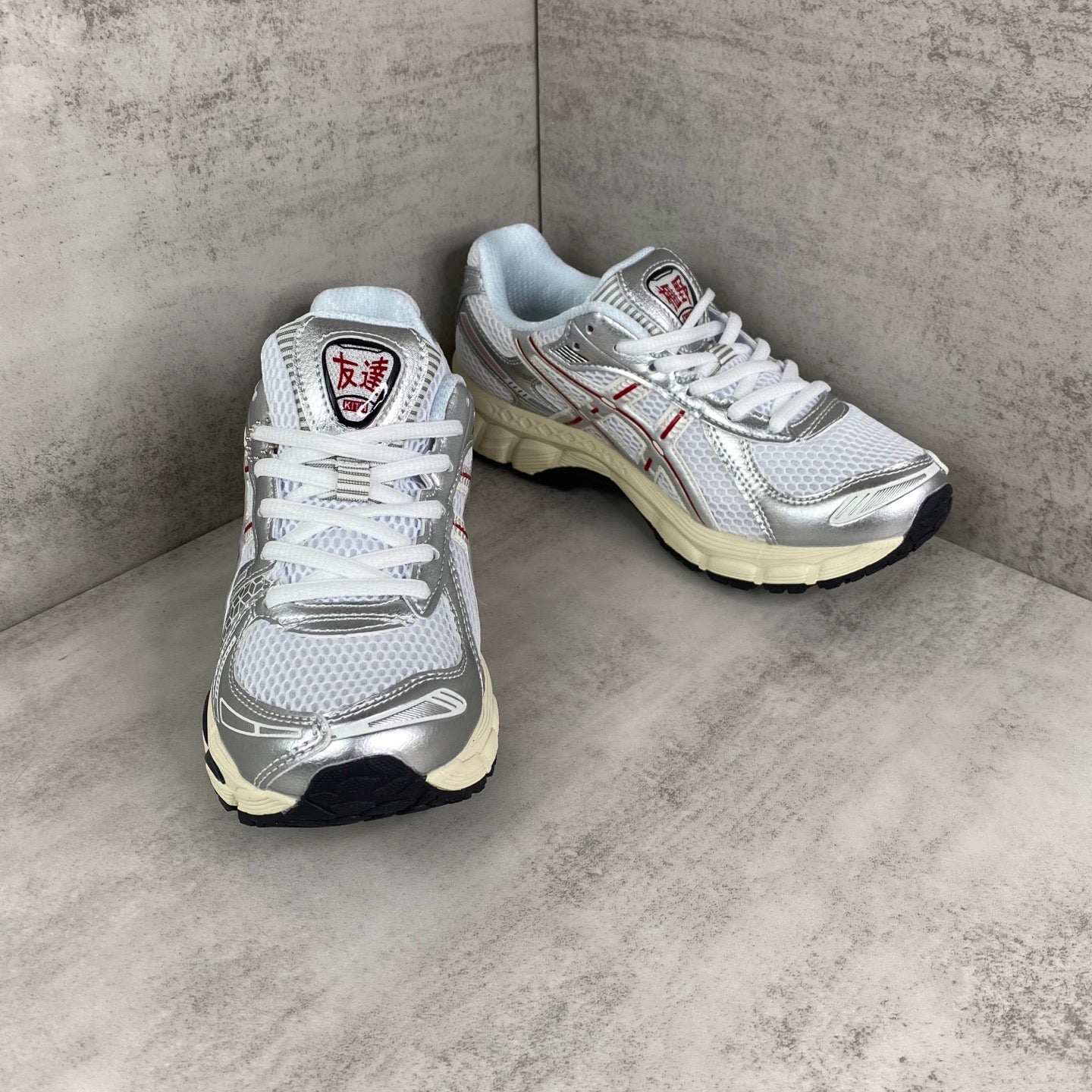 ASICS GEL-KAYANO 12.1