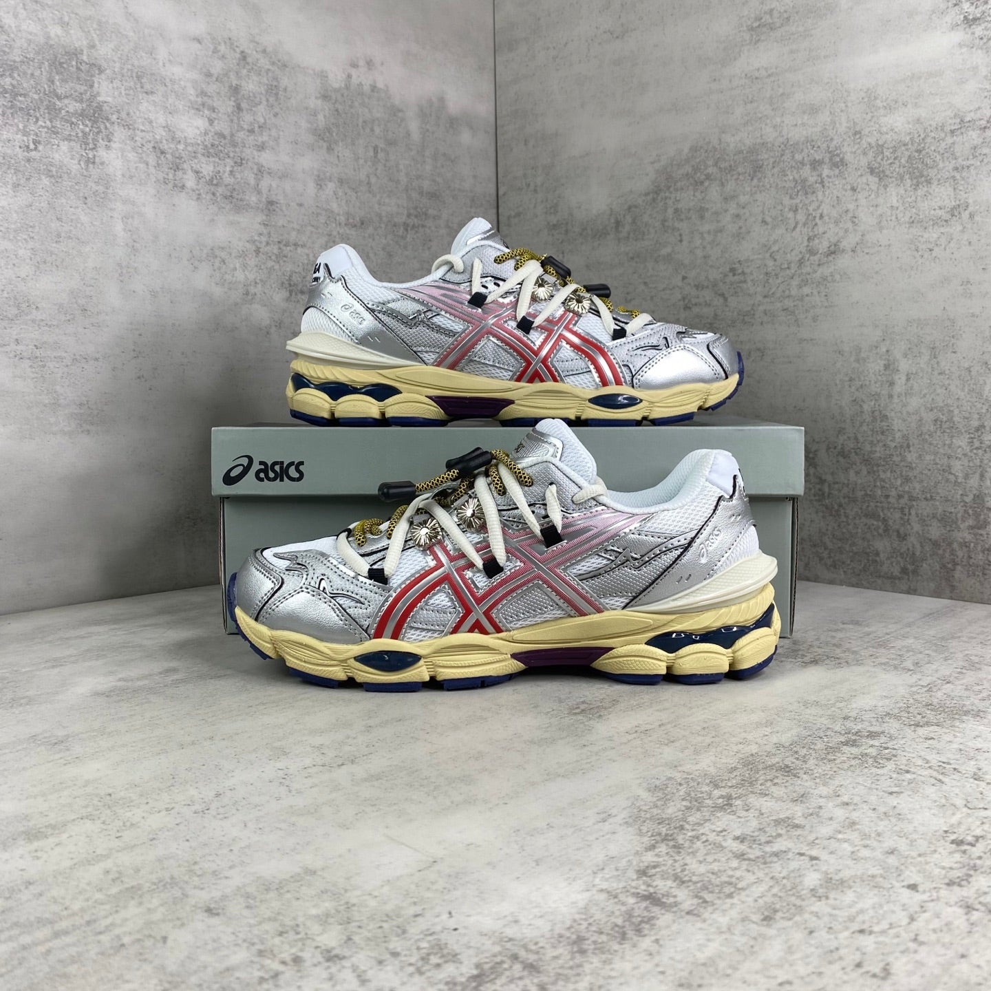 TOGA x ASICS GEL-CUMULUS 16