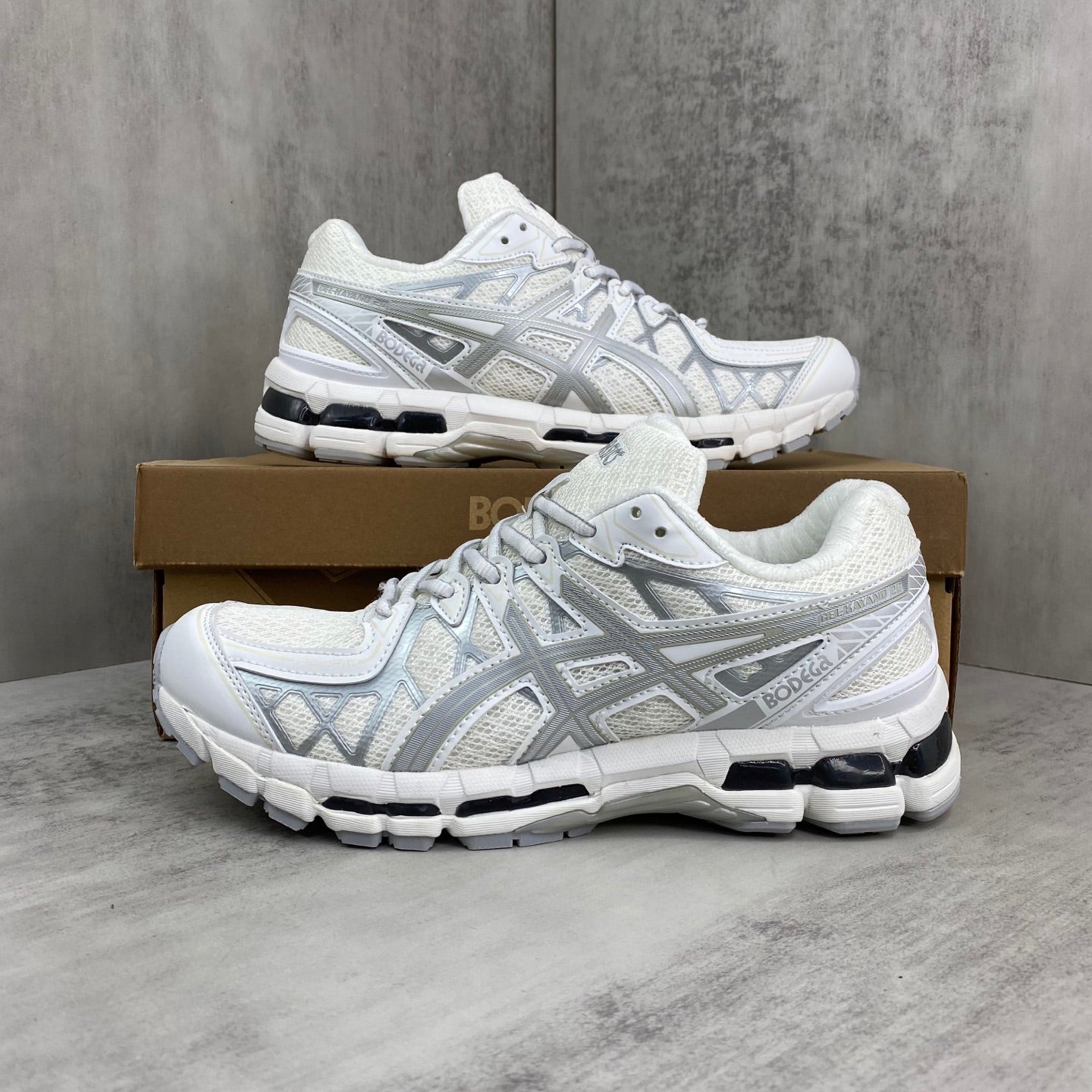 ASICS GEL-KAYANO 20