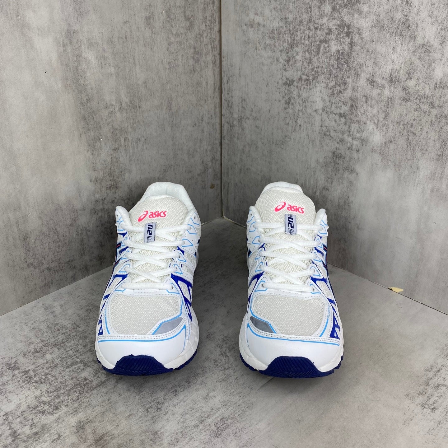 ASICS GEL-KAYANO 20