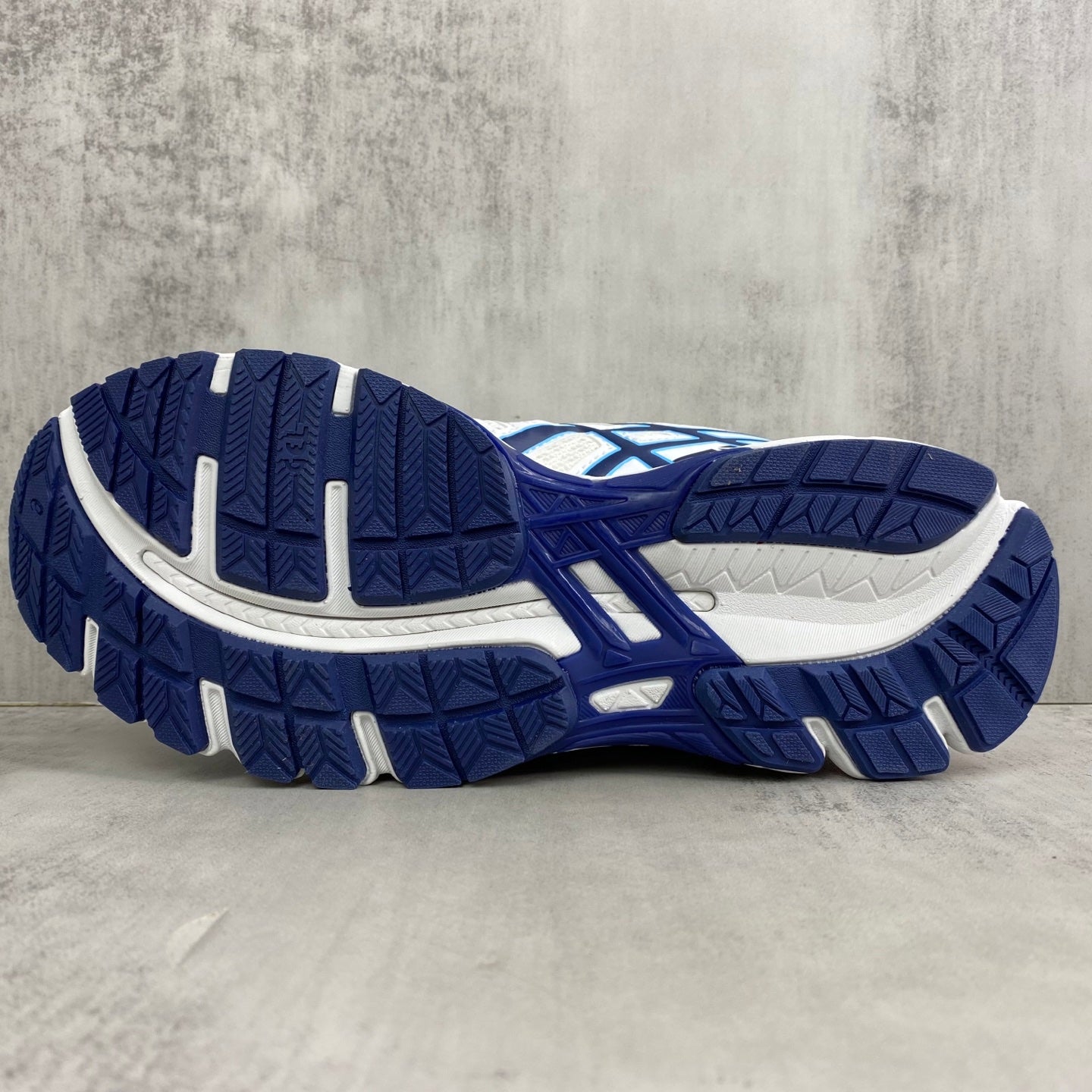 ASICS GEL-KAYANO 20
