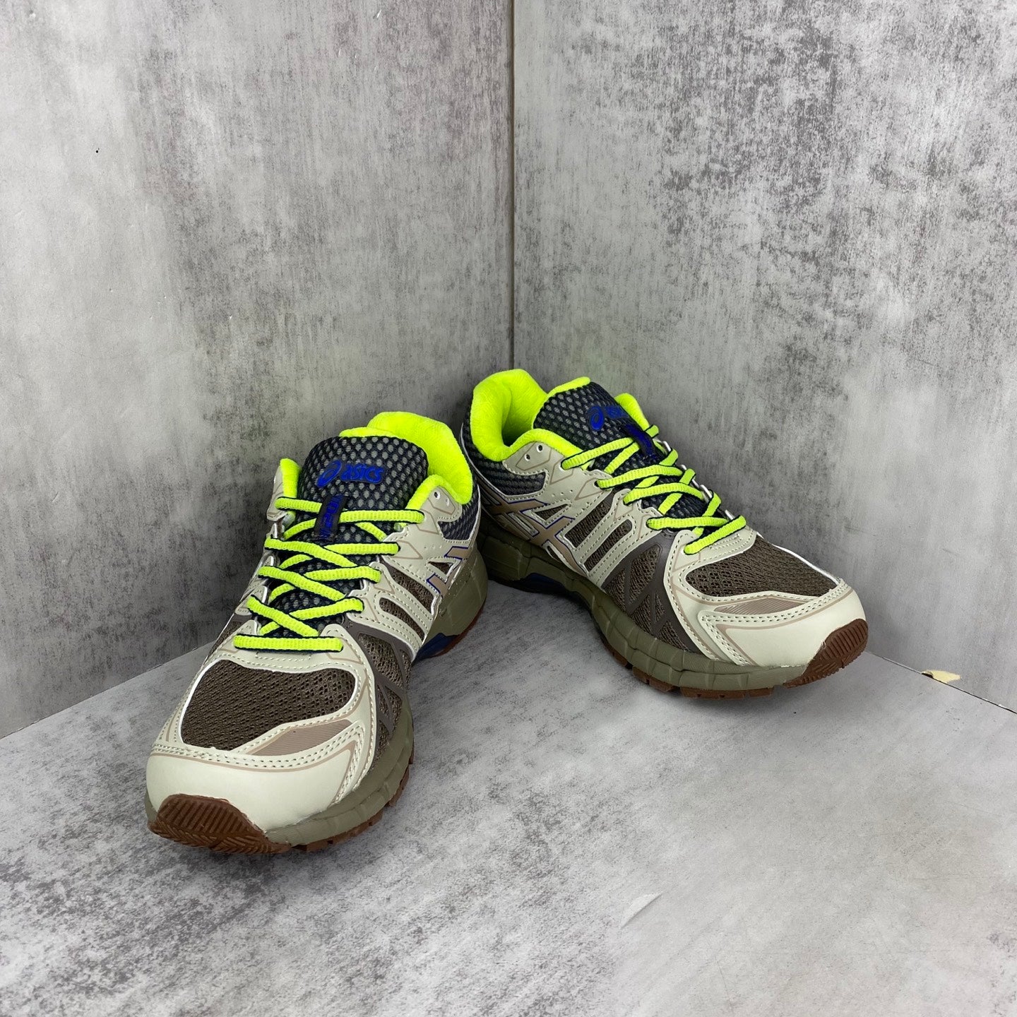 ASICS GEL-KAYANO 20