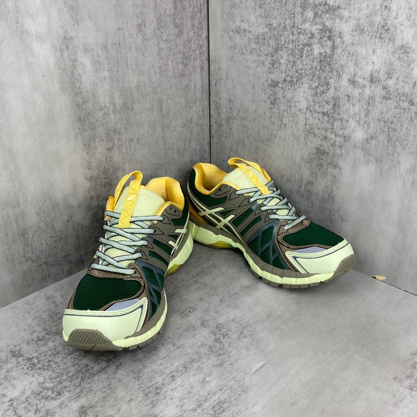ASICS GEL-KAYANO 20