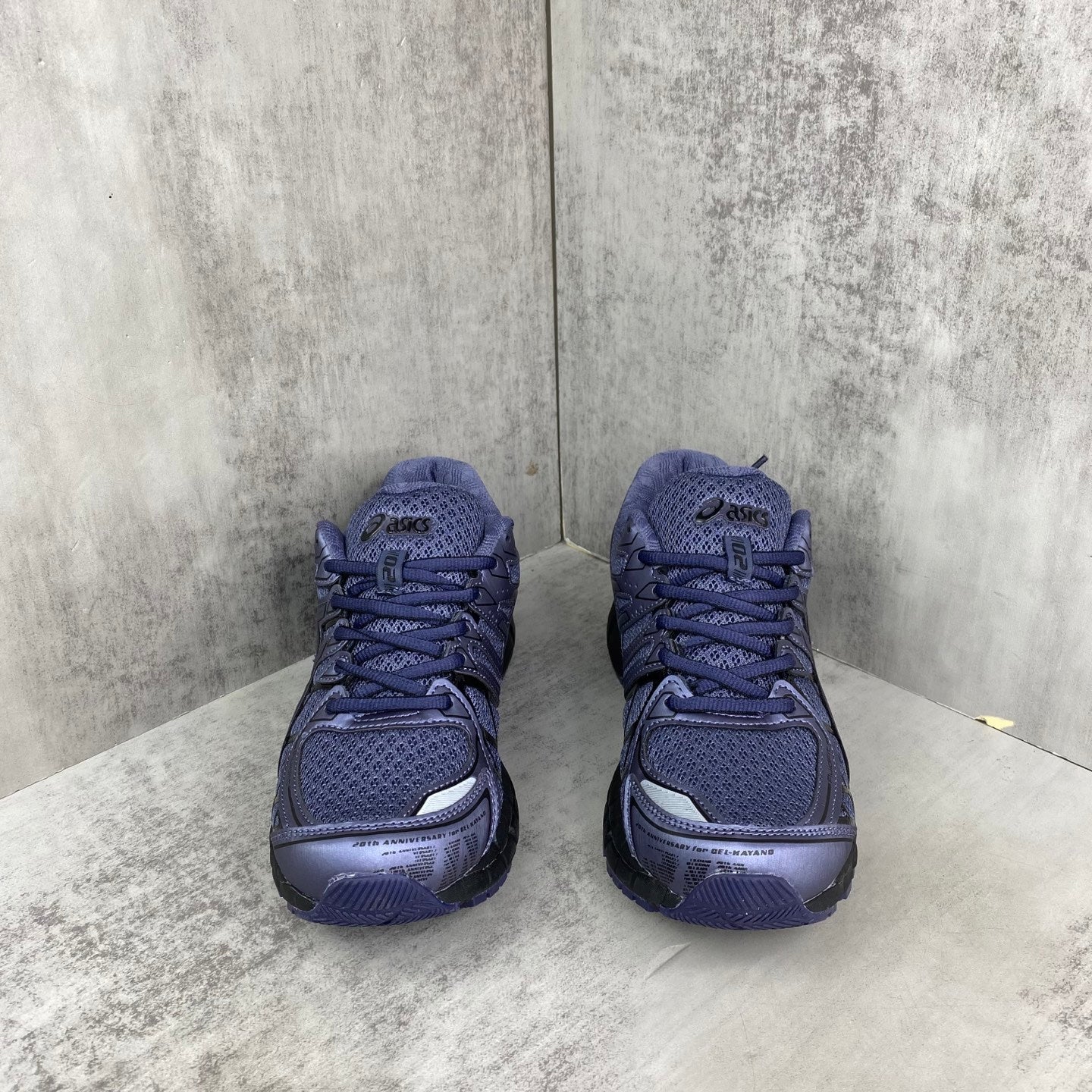 ASICS GEL-KAYANO 20