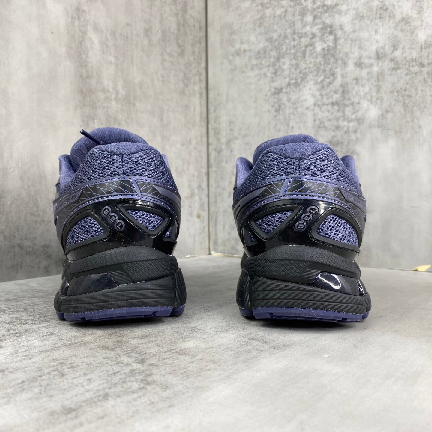 ASICS GEL-KAYANO 20