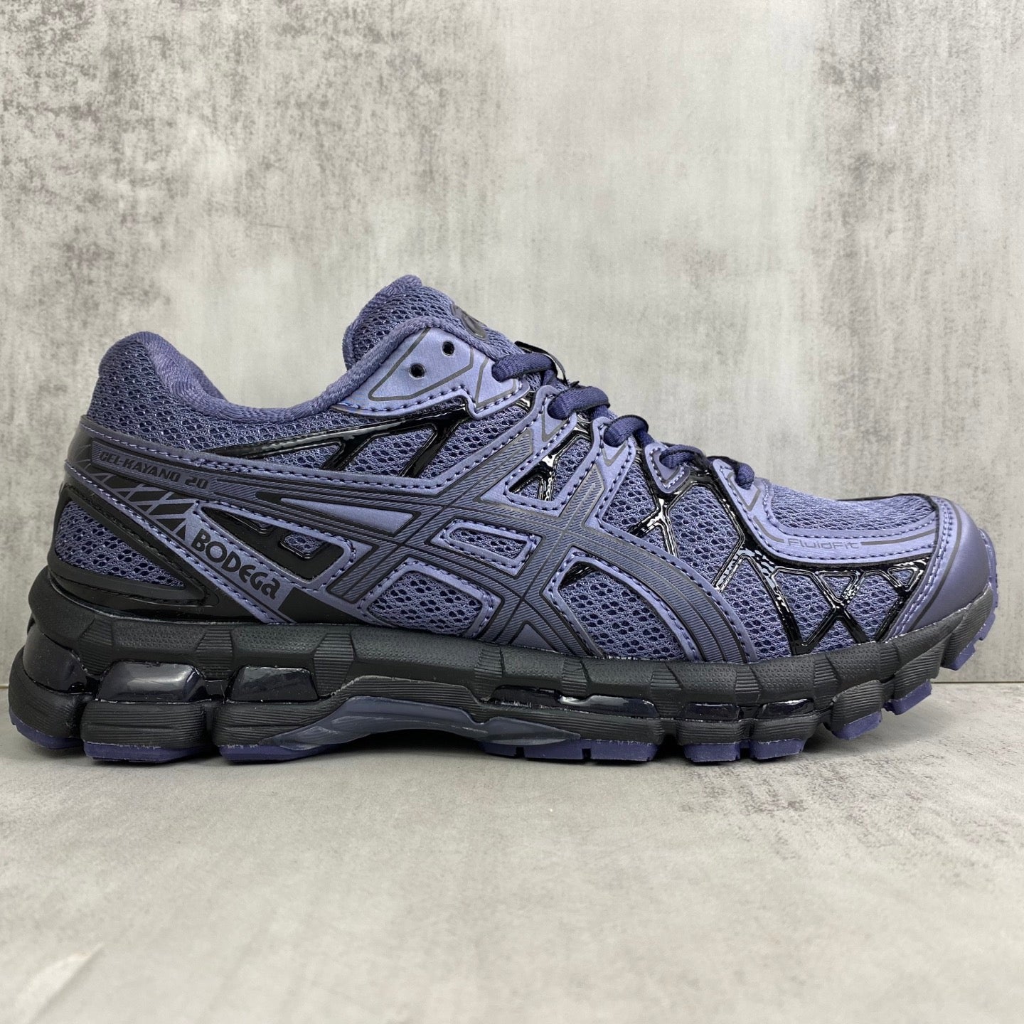 ASICS GEL-KAYANO 20