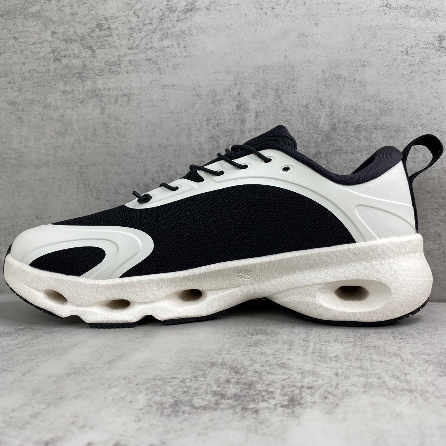 ON x LOEWE