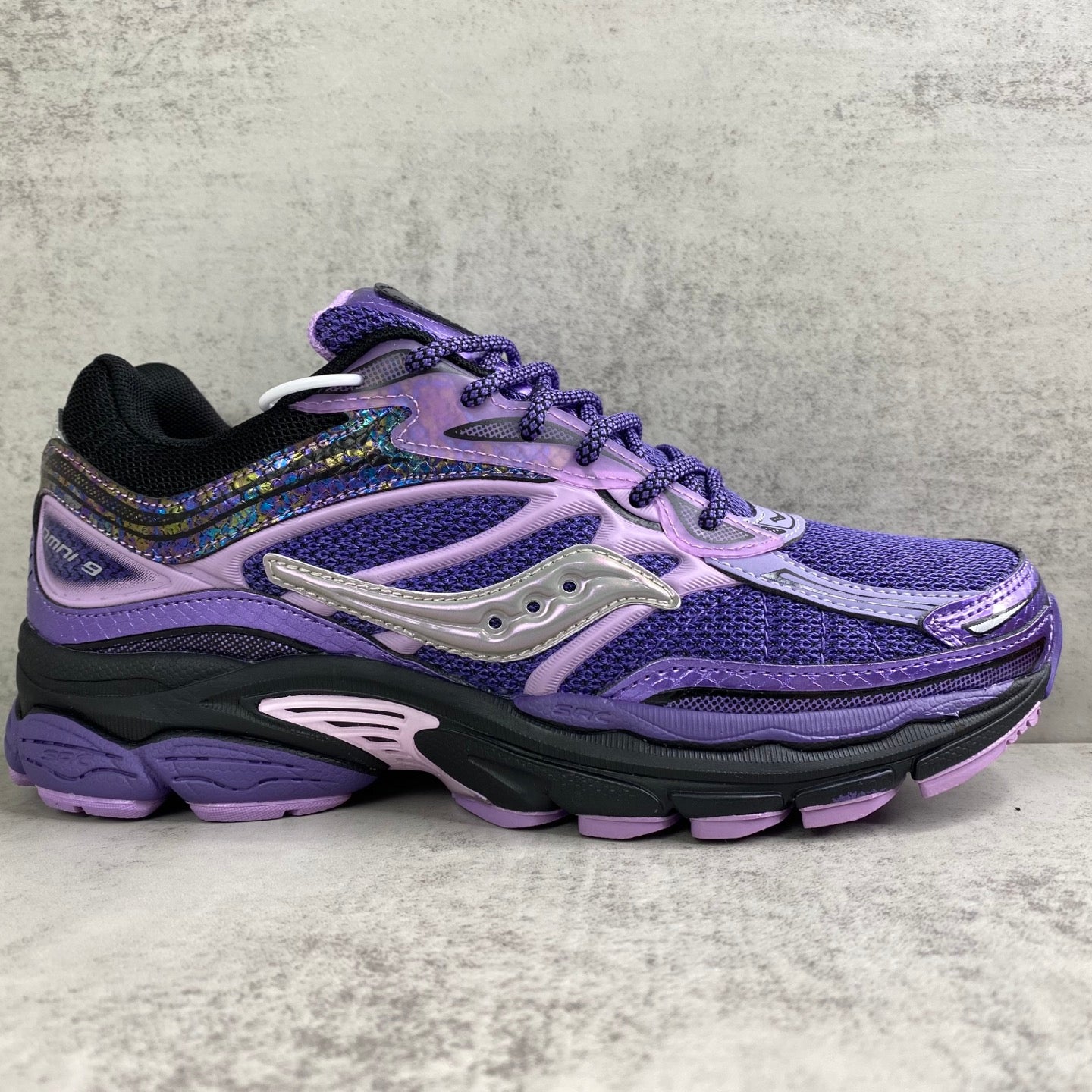 SAUCONY OMNI 9