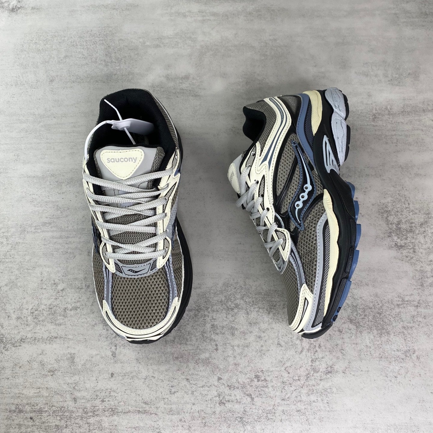 SAUCONY OMNI 9