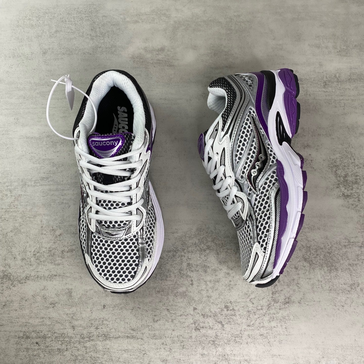 SAUCONY OMNI 9